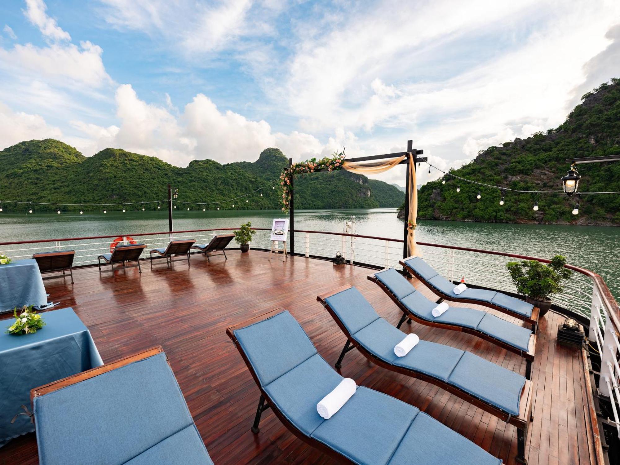 Hotel Amanda Luxury Cruise Ha Long Zewnętrze zdjęcie
